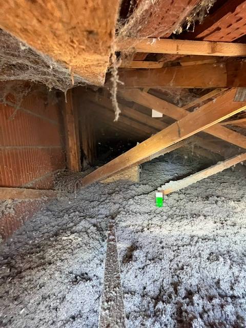 ISOLATION DES COMBLES PERDUS A ECULLY