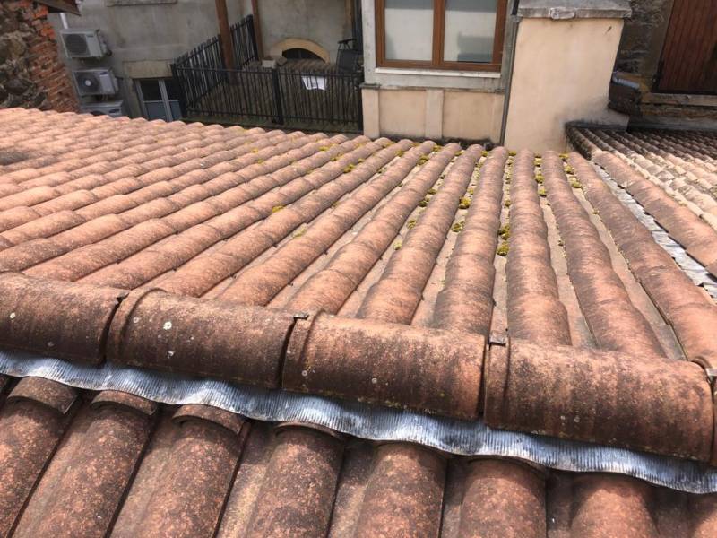 Lavage Traitement toiture à Sain Bel