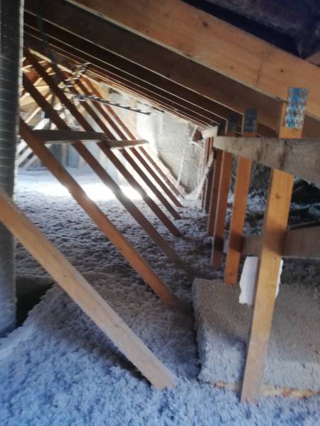 Isolation d'une villa sur la commune de Craponne dans l'Ouest Lyonnais