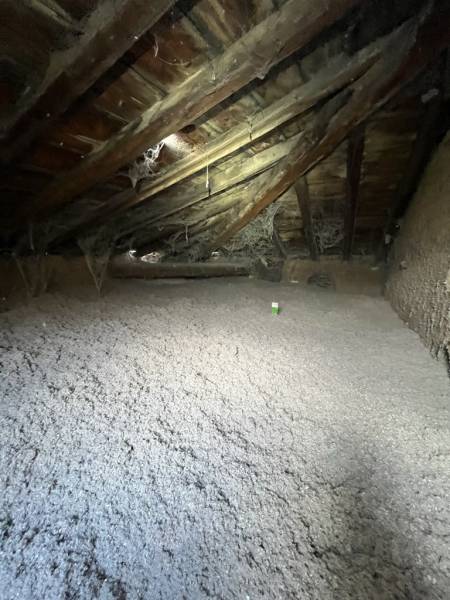 Isolation de combles perdus sur la commune de Bessenay