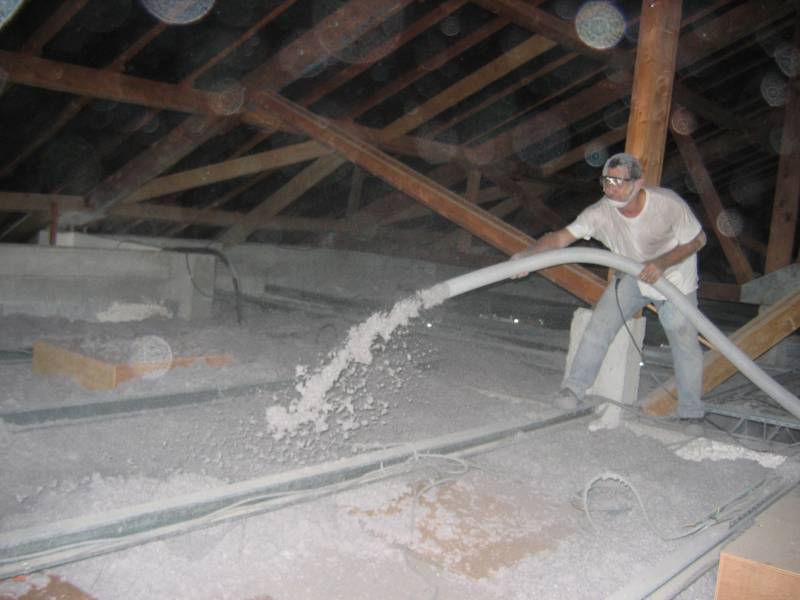 soufflage de Oute de cellulose