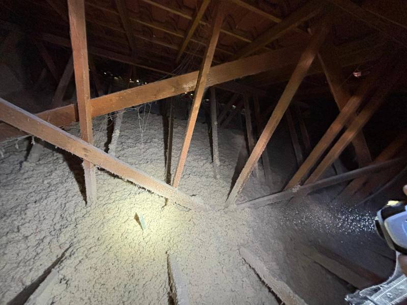 Réduire sa facture de chauffage à Limonest grâce à l’isolation des combles