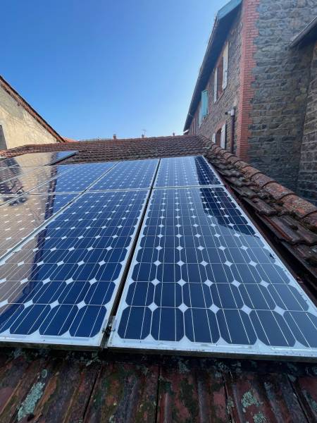 Poussière et pollen : combien de rendement perdent les installations solaires de l'Ouest Lyonnais ?