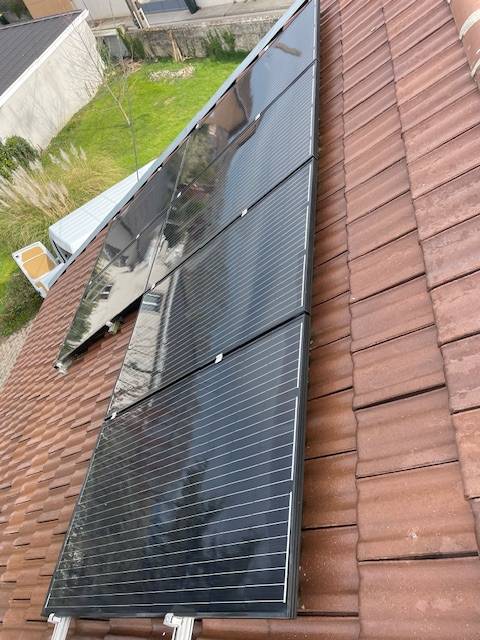 Nettoyage de panneaux Photovoltaïques sur la commune de La Tour de Salvagny