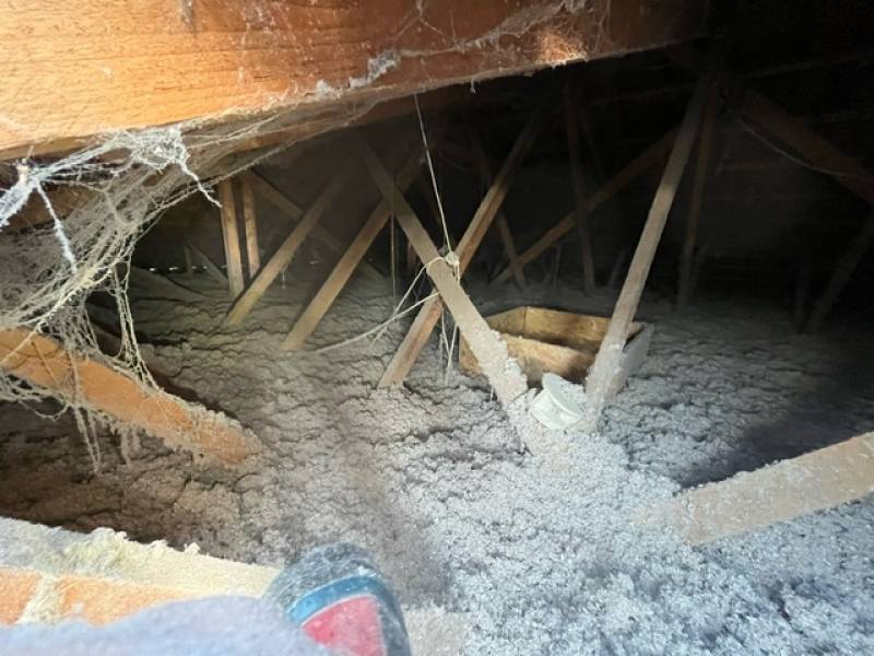 ISOLATION DES COMBLES PERDUS A ECULLY